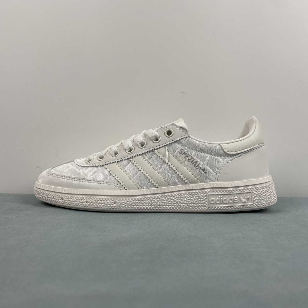 Adidas Handball Spezial  Sneakers - White / Silver  KJ0854