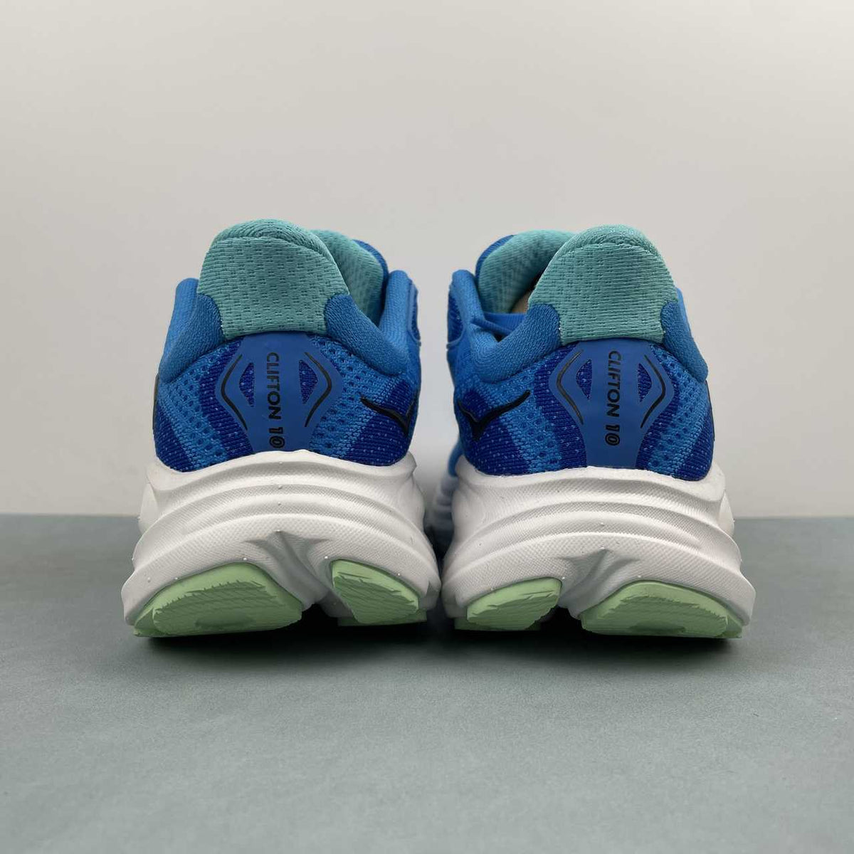 HOKA Clifton 10 Sneakers – Blue & Mint